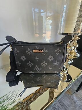 Adrienne Vittadini Patterned Crossbody Bag